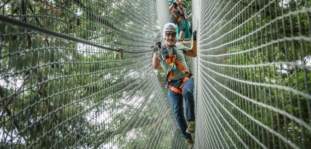 Costruzione percorso ponte a sacco parco avventura jungle raider park albavilla