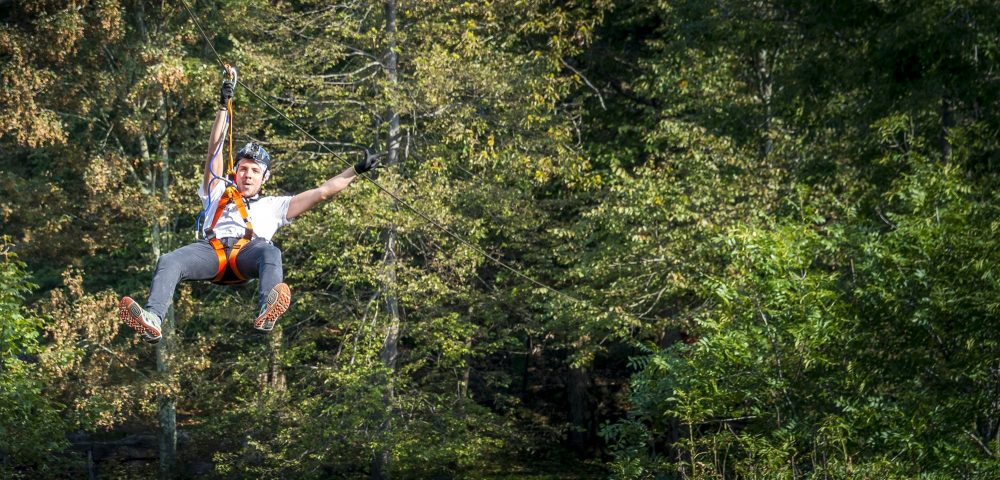 Costruzione zipline parco avventura caglio