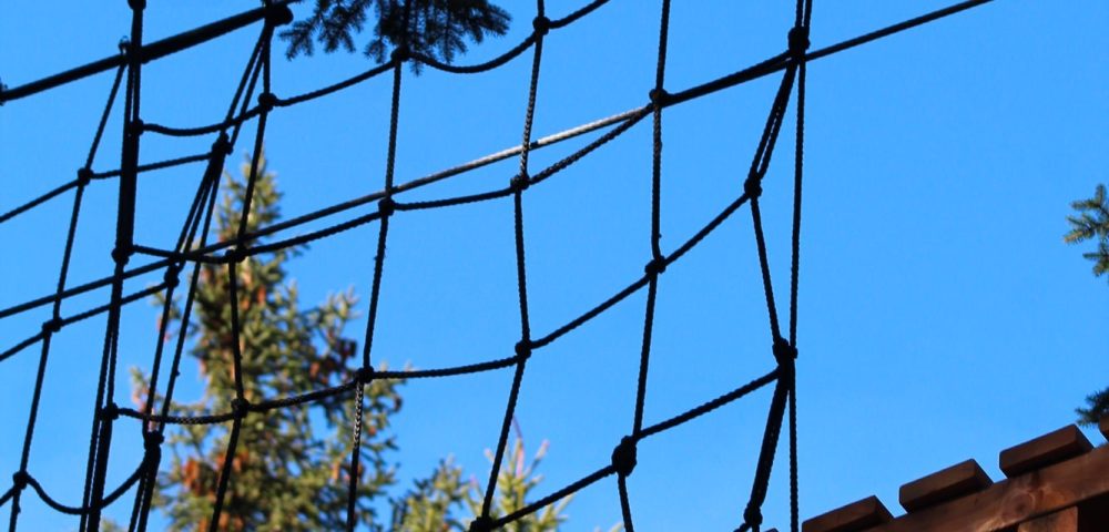 Dettaglio percorso rete verticale parco avventura